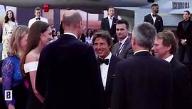 Hollywood-Glamour! Tom Cruise führt sie über den roten Teppich