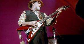 Lonnie Mack, Blues-Rock Guitar Great, Dead at 74