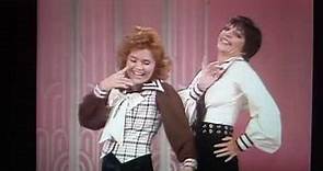 LIZA MINNELLI and BARBARA SHARMA on Laugh-In, November 7, 1971
