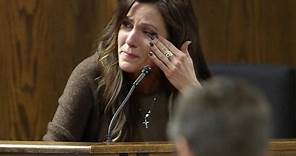 Chis Kyle’s Widow Breaks Down on the Stand and the Chilling Text Message