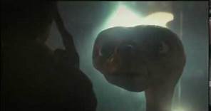 E.T. l'extra-terrestre (1982) - Trailer ITALIANO