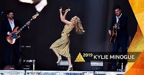 Kylie Minogue - Spinning Around (Glastonbury 2019)