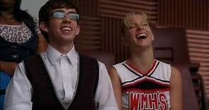Glee - Sing! (Full performance + scene) 2x04