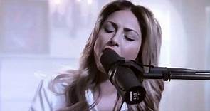 Cassie Scerbo Singing Clarity / Love Without Tragedy Mashup