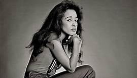 Ronnie Spector Documentary - Biography of the life of Ronnie Spector