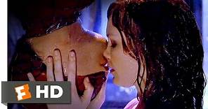 Spider-Man Movie (2002) - Upside-Down Kiss Scene (6/10) | Movieclips
