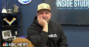 Garth Brooks responds to criticism for serving Bud Light in his bar