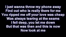 Katy Perry - Part Of Me (With Lyrics On Screen)