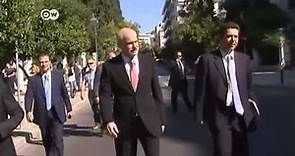 Papandreu refunda su partido