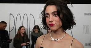 Poor Things New York Premiere - itw Margaret Qualley (Official video)