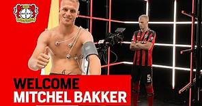 WELCOME, MITCHEL BAKKER | Seine ersten 24 Stunden bei Bayer 04 Leverkusen