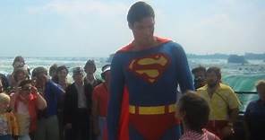 Superman 2 - Sups saves boy