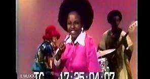 BETTY WRIGHT - CLEAN UP WOMAN (LIVE MIKE DOUGLAS SHOW)