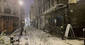London SNOW Walk ⛄ Finally Snowing in Central London | 4K HDR Walking Tour