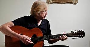 Moody Blues’ Justin Hayward Isn’t Burning Up Over What Got Lost in the Fire
