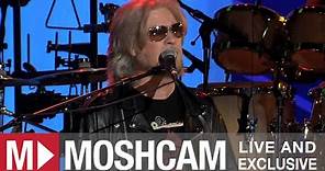 Daryl Hall & John Oates - Kiss On My List/Private Eyes | Live in Sydney | Moshcam