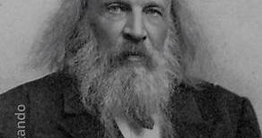 El 6 de marzo de 1869, Dmitri Mendeléyev presenta su primera tabla periódica a la Sociedad Química de Rusia. | Culturizando