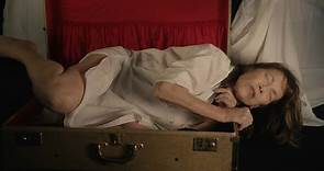 "Oh! Pardon tu dormais": Jane Birkin dévoile son clip avec Etienne Daho sur BFMTV