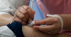 AZ、莫德納疫苗接種注意事項 副作用、到貨量、如何預約一次看 | 生活 | 重點新聞 | 中央社 CNA