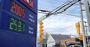 What’s fuelling record-high gas prices in Canada?