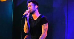 Maroon 5 Adam Levine "Payphone" Live Acoustic at CES 2013