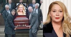 Christina Applegate - Her Last Goodbye On Her Deathbed, Ending After Years Of Suffering.