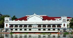 Fascinating Facts  and Secrets About Malacanang Palace
