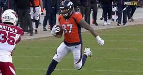 Eric Tomlinson's stumbling run after catch nets 18-yard gain for Broncos
