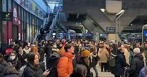 法國國鐵耶誕前罷工 民眾無法團聚怨聲載道[影] | 國際 | 中央社 CNA