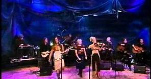 Dixie Chicks - "Cowboy Take Me Away" (Live) - Tonight Show - 2000