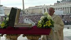 Pope Francis venerates St. Peter's bones