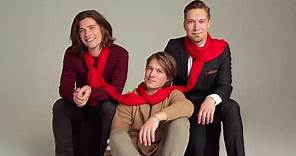 Finally it's Christmas - Mike Love with Hanson