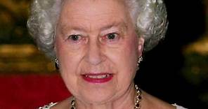 Le corone e le tiare della Regina Elisabetta #queenelizabeth #tiara #crown #royalfamily #jewellery
