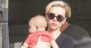 Scarlett Johansson cuenta su experiencia como madre de un niño, de dos años, y una niña, de nueve