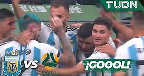 ¡APARECE SOLO! Germán Pezzella la manda guardar | Argentina 2-0 Australia | Partido amistoso | TUDN