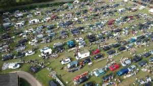 Buying Goods at Apps Court Farm Car Boot Sale