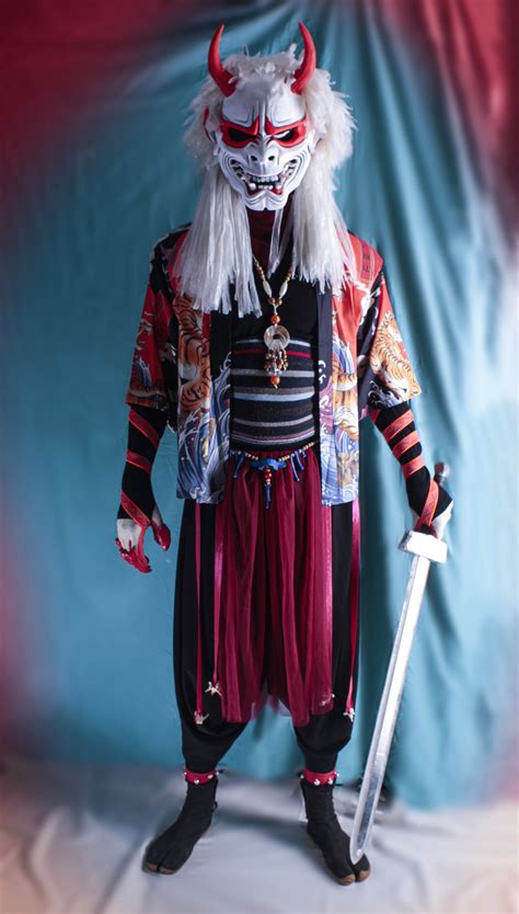 Kostum Oni dalam Cosplay