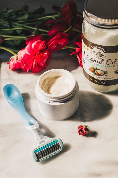 coconut oil as shaving cream
