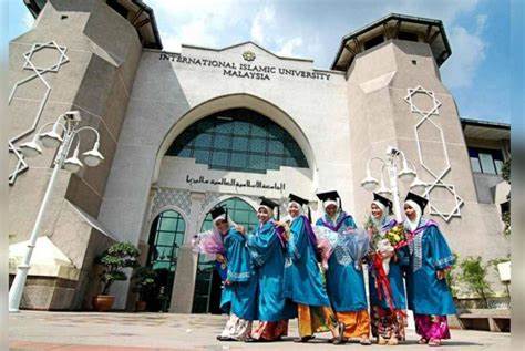 UIA