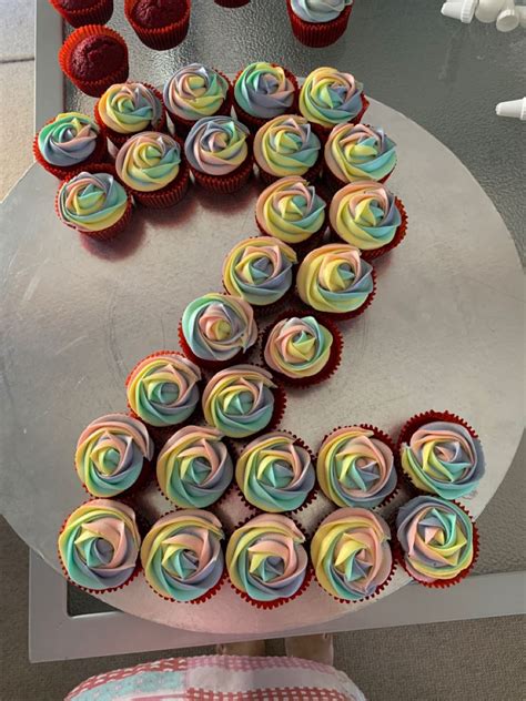 2 Cupcake Cake Template