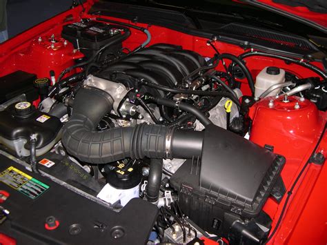 The powerful 4.6L V8 engine of a 2006 Ford Mustang GT for sale