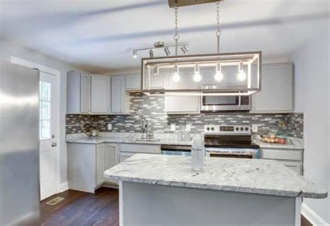 4 inch granite backsplash