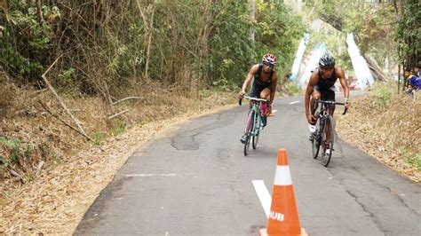 Alas Lari dan Bersepeda di Bukit Asmara Malang