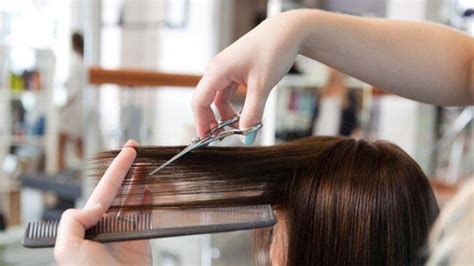 Arti Mimpi Rambut di Salon Kecantikan Kepotong Terlalu Pendek