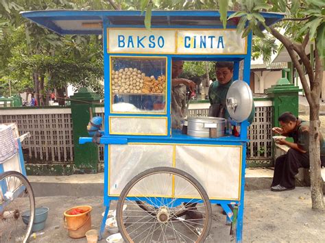 Starting a Small Business: A Story of a Bakso Seller’s 1 Million Rupiah Investment