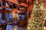 Cabin Christmas Decor
