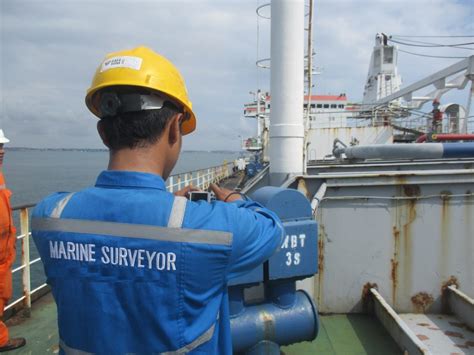 Consider Hiring a Marine Surveyor