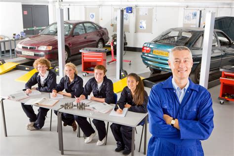 Continuing Education Programs in Automotive Technology