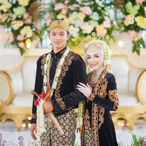 Cover Klasik Formal