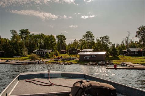 Fall Season Ontario Fishing Lodges